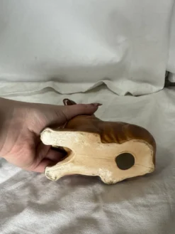 Chien en céramique