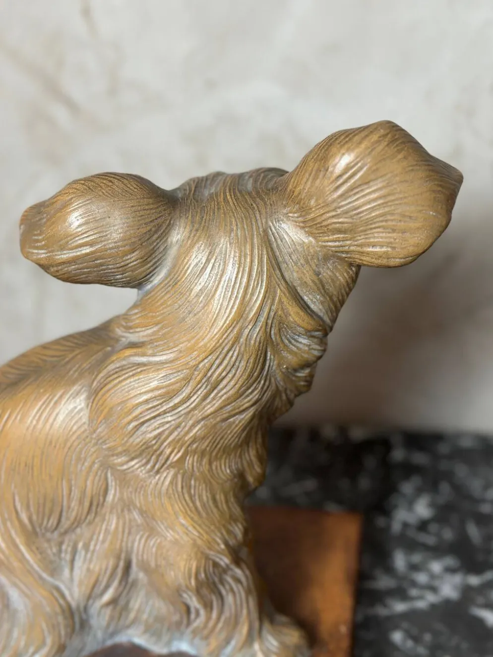 Chien terre cuite Signé R.Pollin
