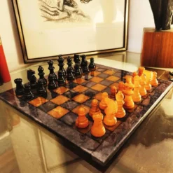 Échiquier de luxe vintage des années 1970 en véritable albâtre de Volterra - Agate noire et ambre - Fabriqué en Italie