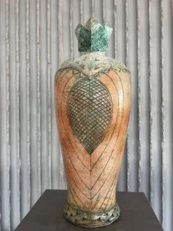 Échiquier en céramique XXL (40-80 cm) par Maria Kenarova