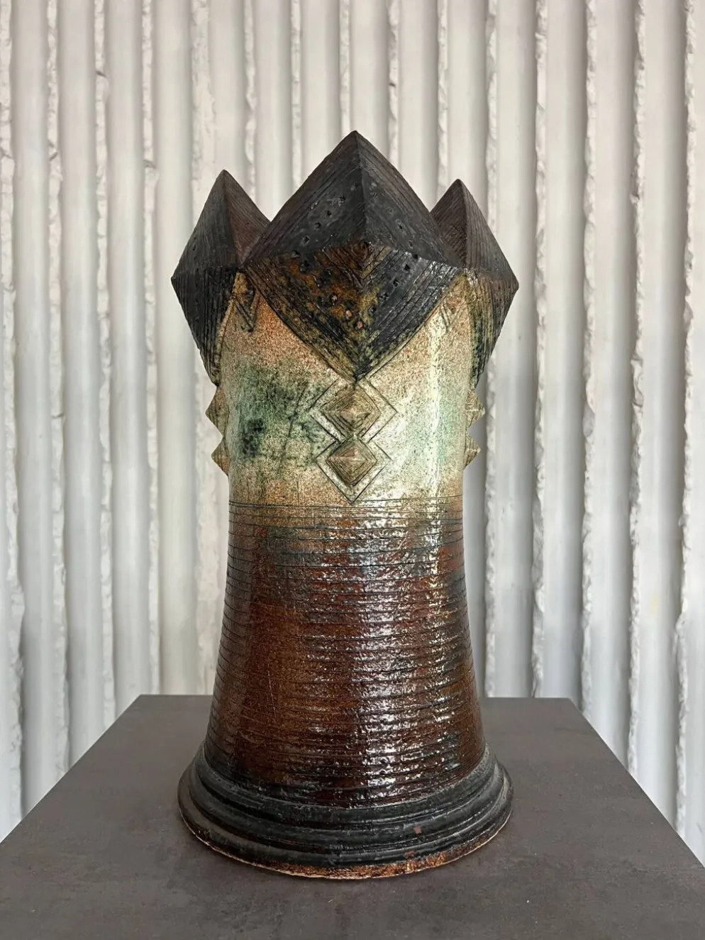 Échiquier en céramique XXL (40-80 cm) par Maria Kenarova
