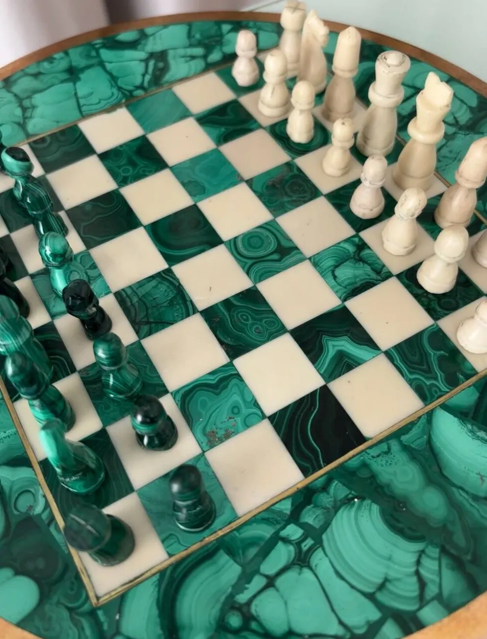 Échiquier en malachite et en ébène