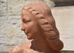 École française, Tête de femme (vers 1920)