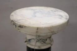 Colonne antique en marbre noir et blanc, Italie fin du 19ème siècle