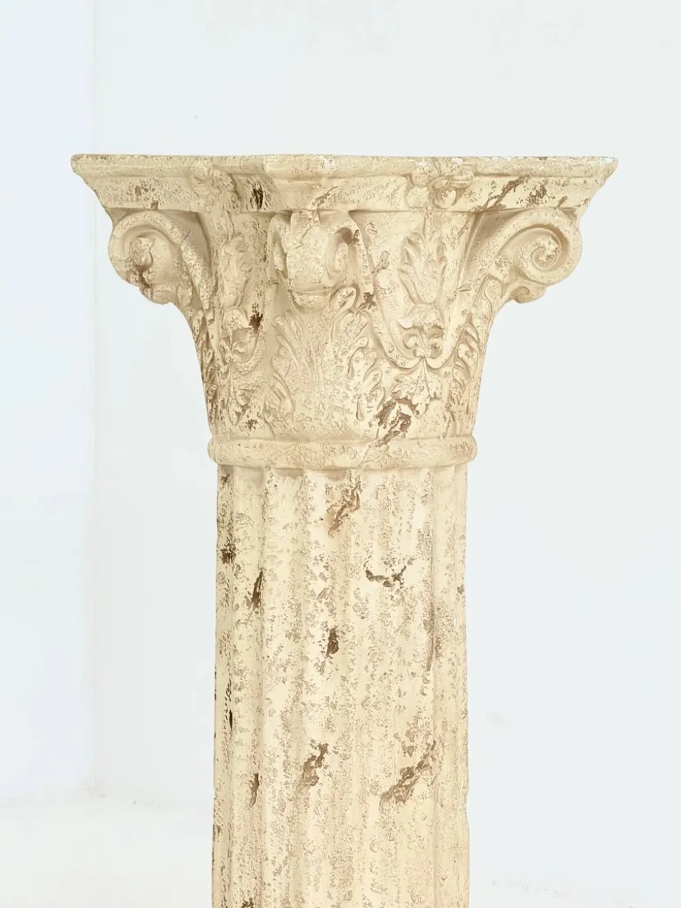 Colonne corinthienne de style romain