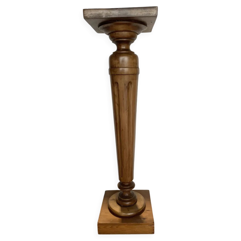 Colonne de présentation de style Louis XVI en hetre teinté XX siècle