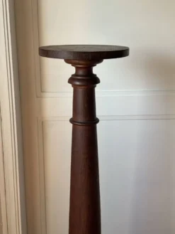 Colonne en bois