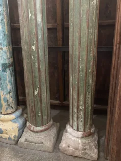 Colonne en bois