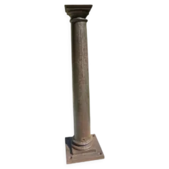 Colonne en fonte ancienne
