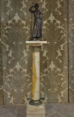 Colonne en onyx fin 19e siècle