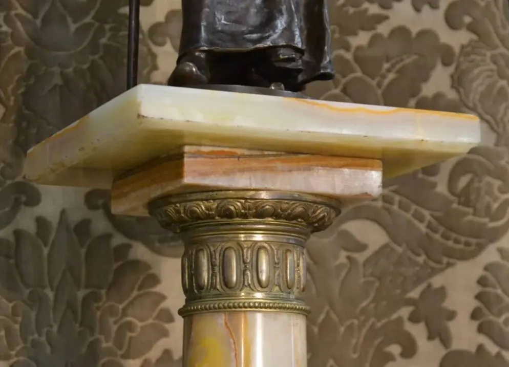 Colonne en onyx fin 19e siècle