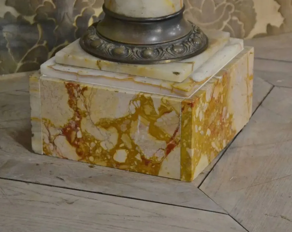Colonne en onyx fin 19e siècle