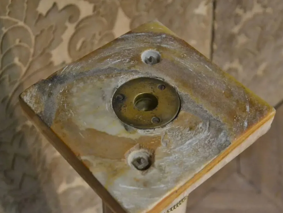 Colonne en onyx fin 19e siècle