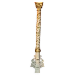 Colonne en piédestal italienne en laque blanche et feuille d'or