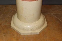 Colonne et sa vasque en marbre et céramique vers 1980