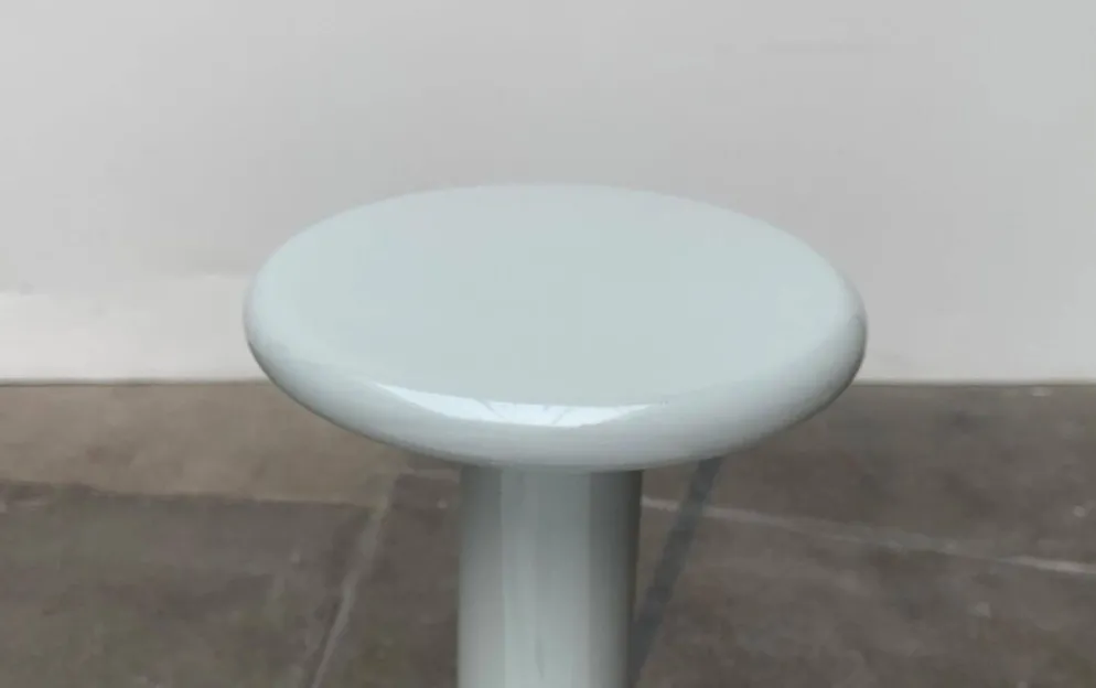 Colonne, table d'appoint space age en métal