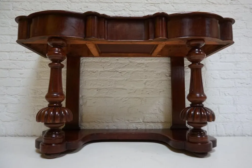 Console Biedermeier