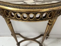 Console et miroir d'entre deux de style Louis XVI en bois doré