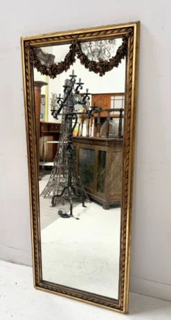Console et miroir d'entre deux de style Louis XVI en bois doré
