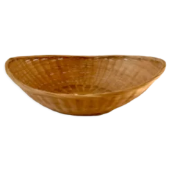 Corbeille en osier ovale années 70