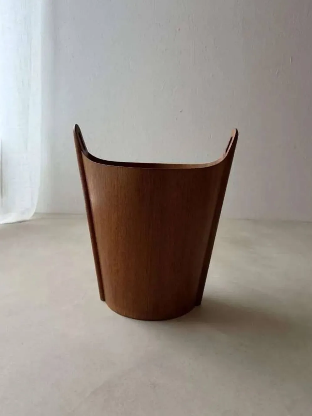 Corbeille en papier vintage Einar Barnes PS Heggen en teck des années 1960