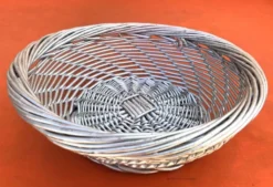 Corbeille Osier tressé gris argenté