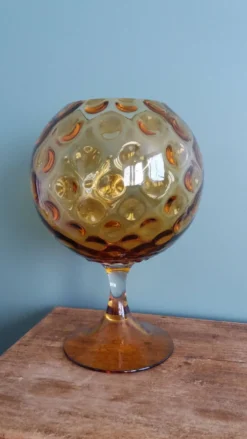 Coupe calice vase ballon sur pied XXL en verre ambré à relief bulles Empoli