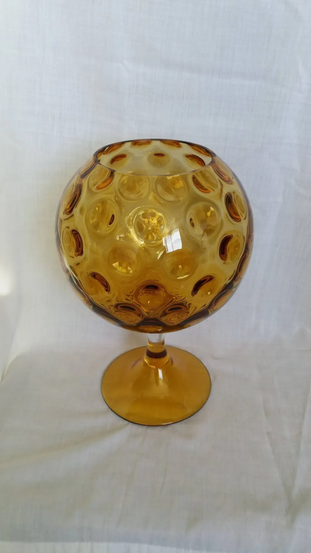Coupe calice vase ballon sur pied XXL en verre ambré à relief bulles Empoli