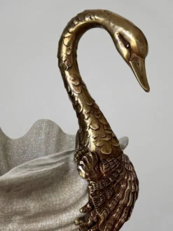Coupe, centre de table décorative au cygne en bronze et porcelaine craquelée – Style Art nouveau / Hollywood Regency