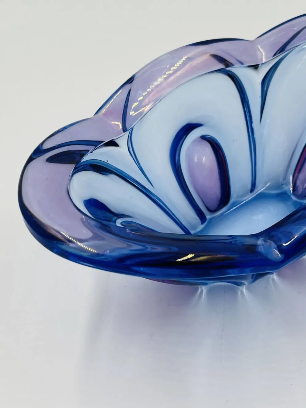 Coupe d'art en verre de Bohême Chribska