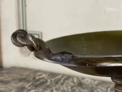 Coupe en bronze sur un socle en marbre jaune de Sienne, début XIXème siècle