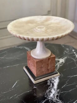 Coupe en marbre dans le goût de l’antique, XIXème siècle
