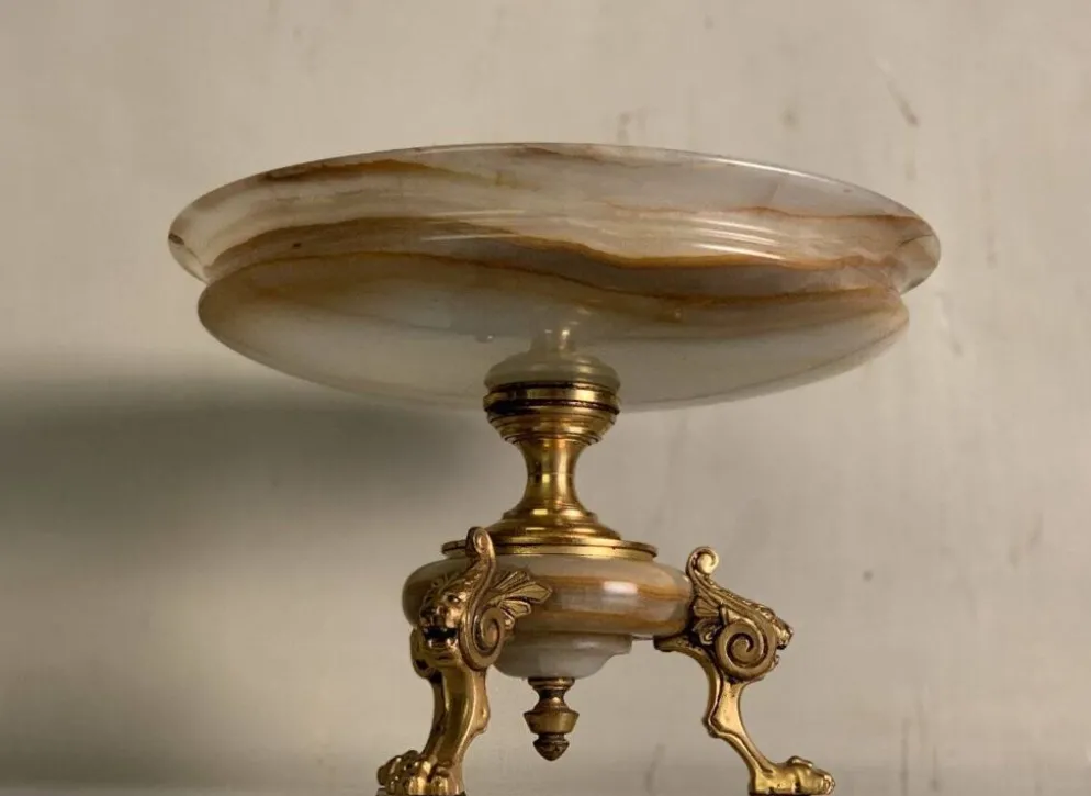 Coupe en onyx et bronze doré fin XIXème siècle