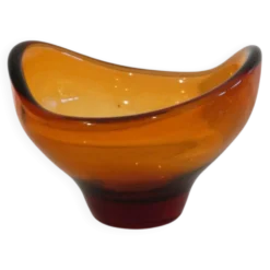 Coupe scandinave en verre forme libre