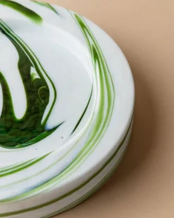 Coupe vintage en verre de Murano tourbillon vert - Sergio Asti pour Venini - Cendrier ou coupe - Italie années 1970 - Décoration de table intemporelle, idée cadeau