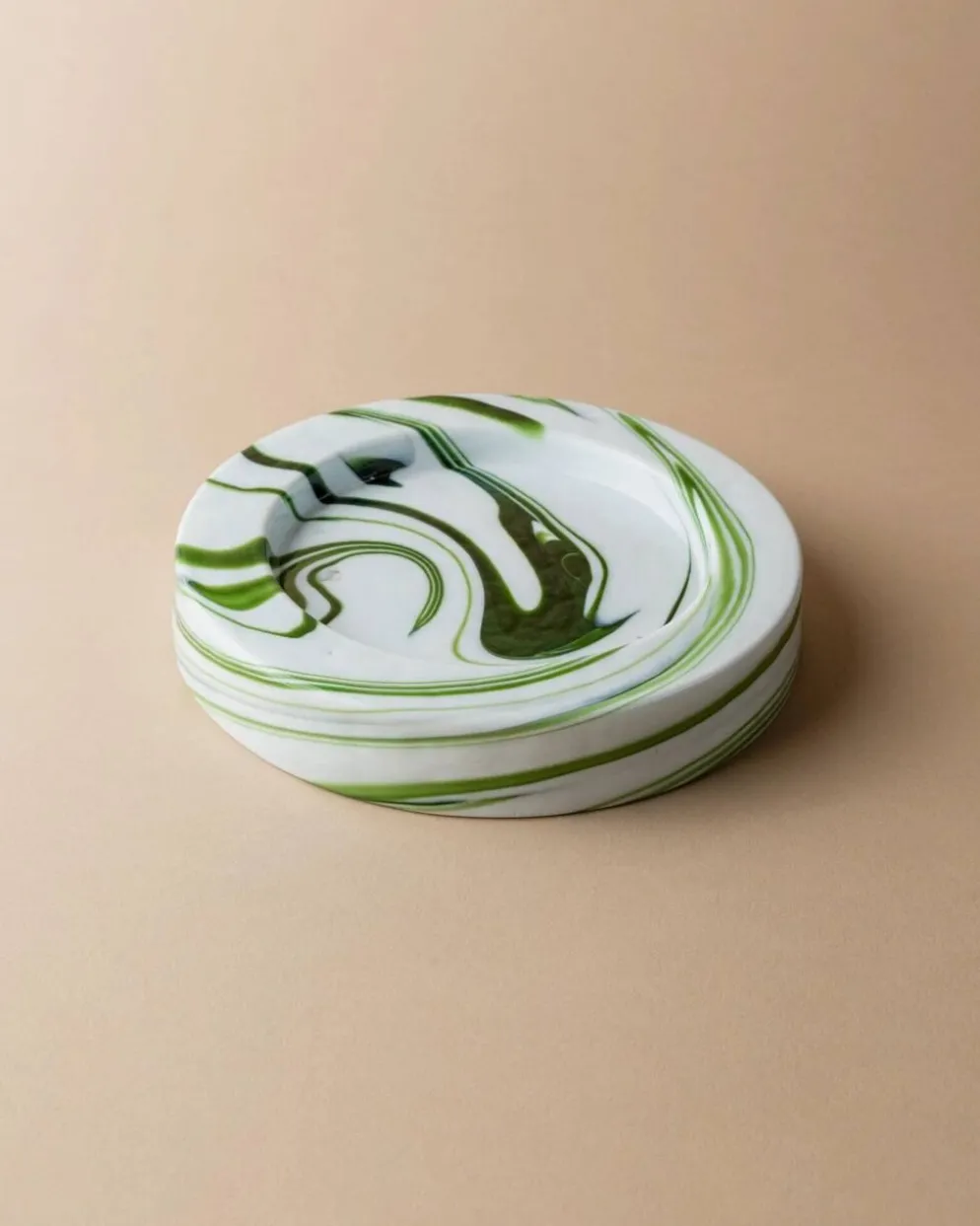 Coupe vintage en verre de Murano tourbillon vert - Sergio Asti pour Venini - Cendrier ou coupe - Italie années 1970 - Décoration de table intemporelle, idée cadeau