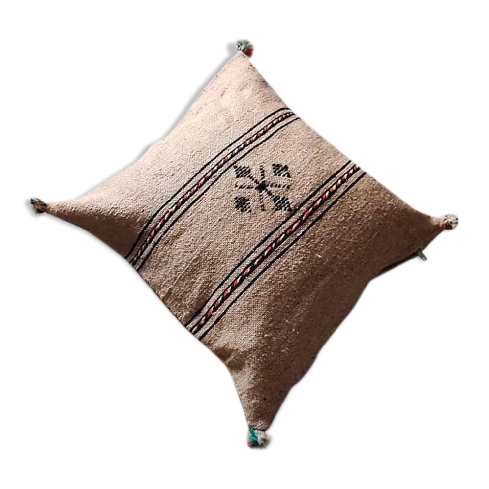 Coussin berbère beige à pompon en coton