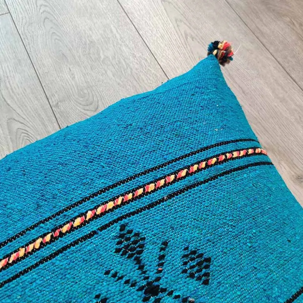 Coussin berbère bleu fait main en coton
