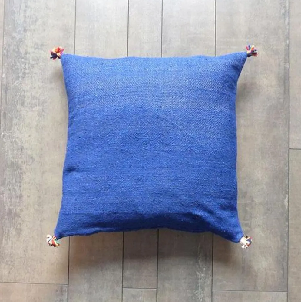 Coussin berbère marocain bleu et blanc