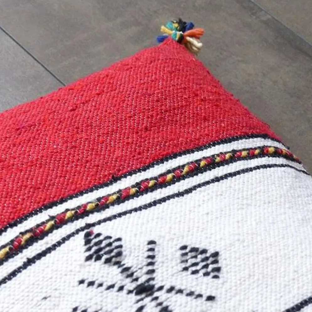 Coussin berbère marocain rouge et blanc