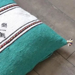 Coussin berbère marocain vert et blanc