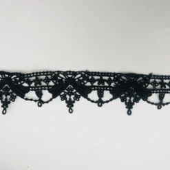 Coussin carré, Housse et Insert, Noir et blanc. Modèle « Tatiana »