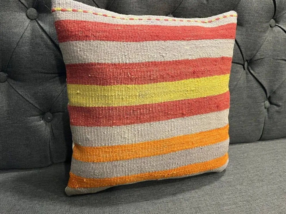 Coussin en kilim turc