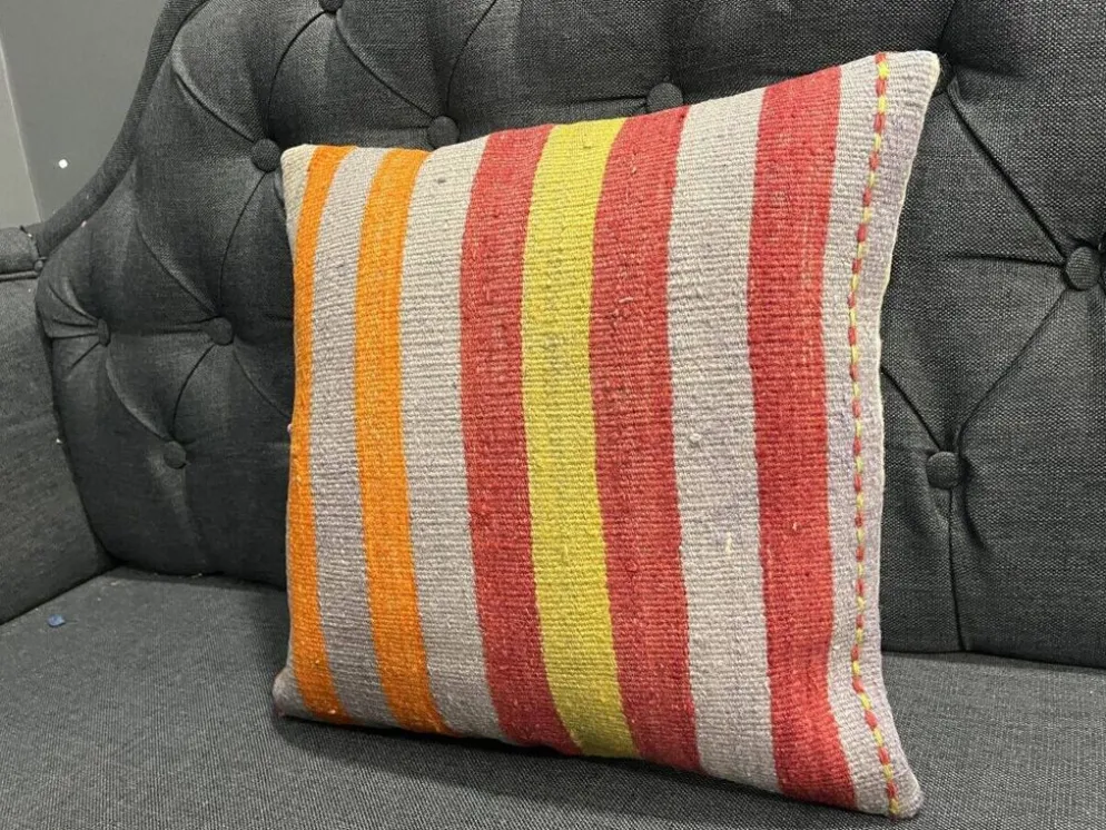 Coussin en kilim turc