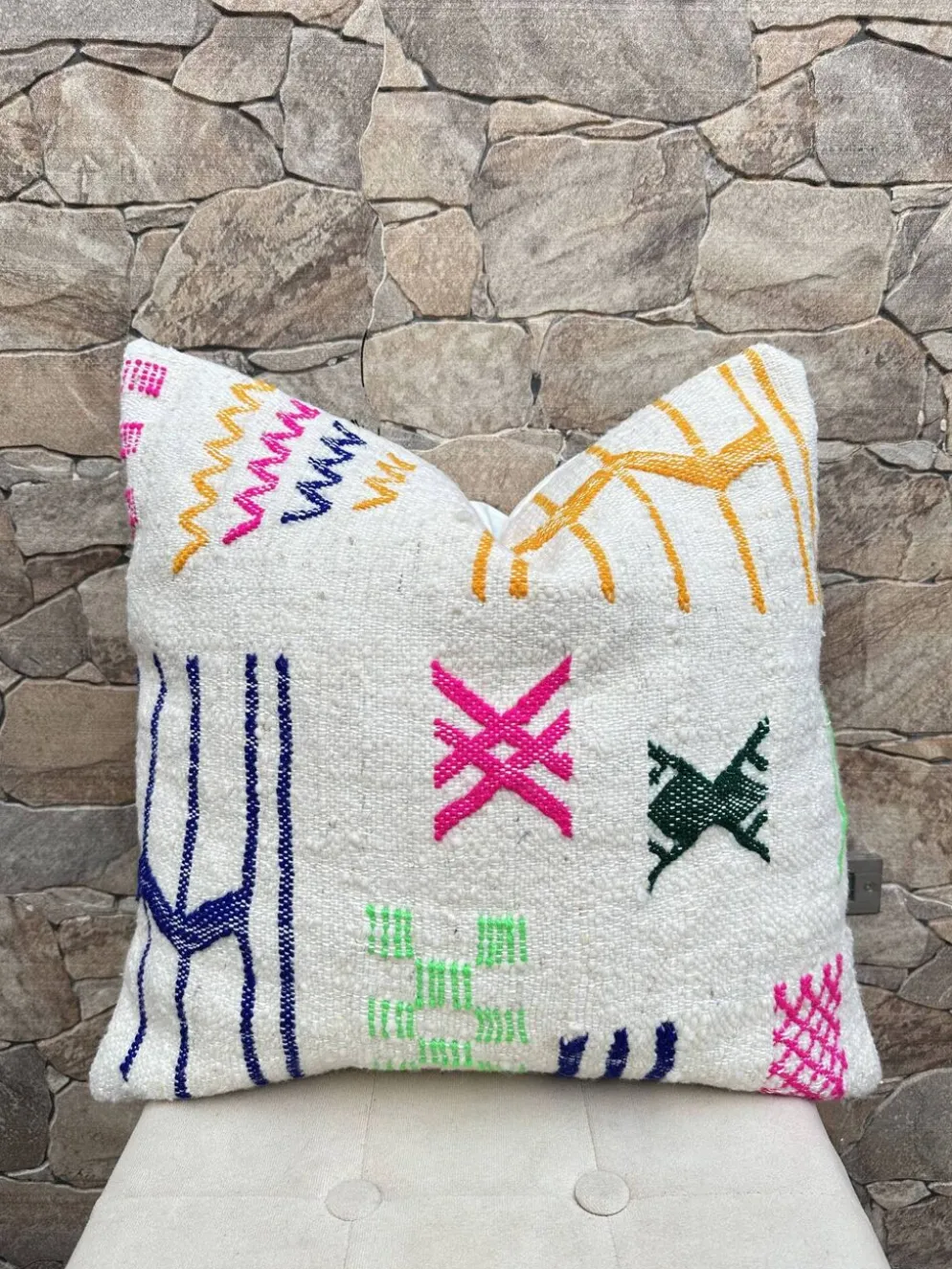 Coussin en laine berbère fait main : Coussin Kilim marocain (45x45cm)