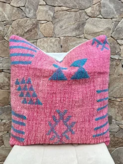 Coussin en laine berbère fait main : Coussin Kilim marocain (45x45cm)