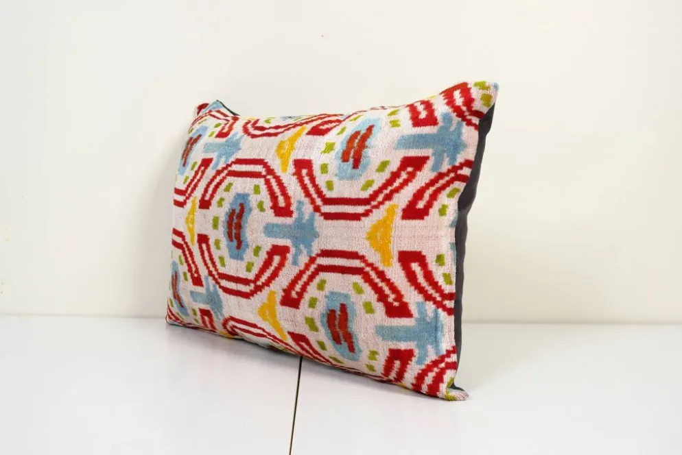 Coussin Ikat velours