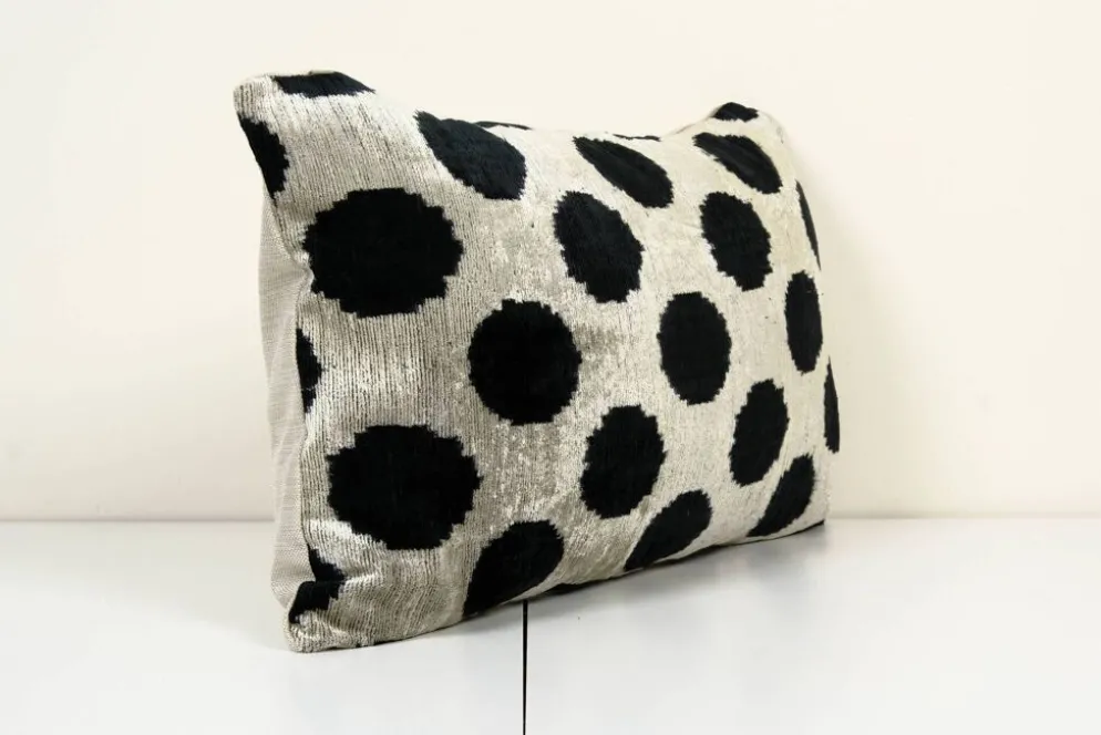 Coussin Ikat velours