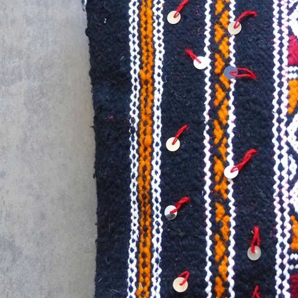 Coussin kilim marocain noir