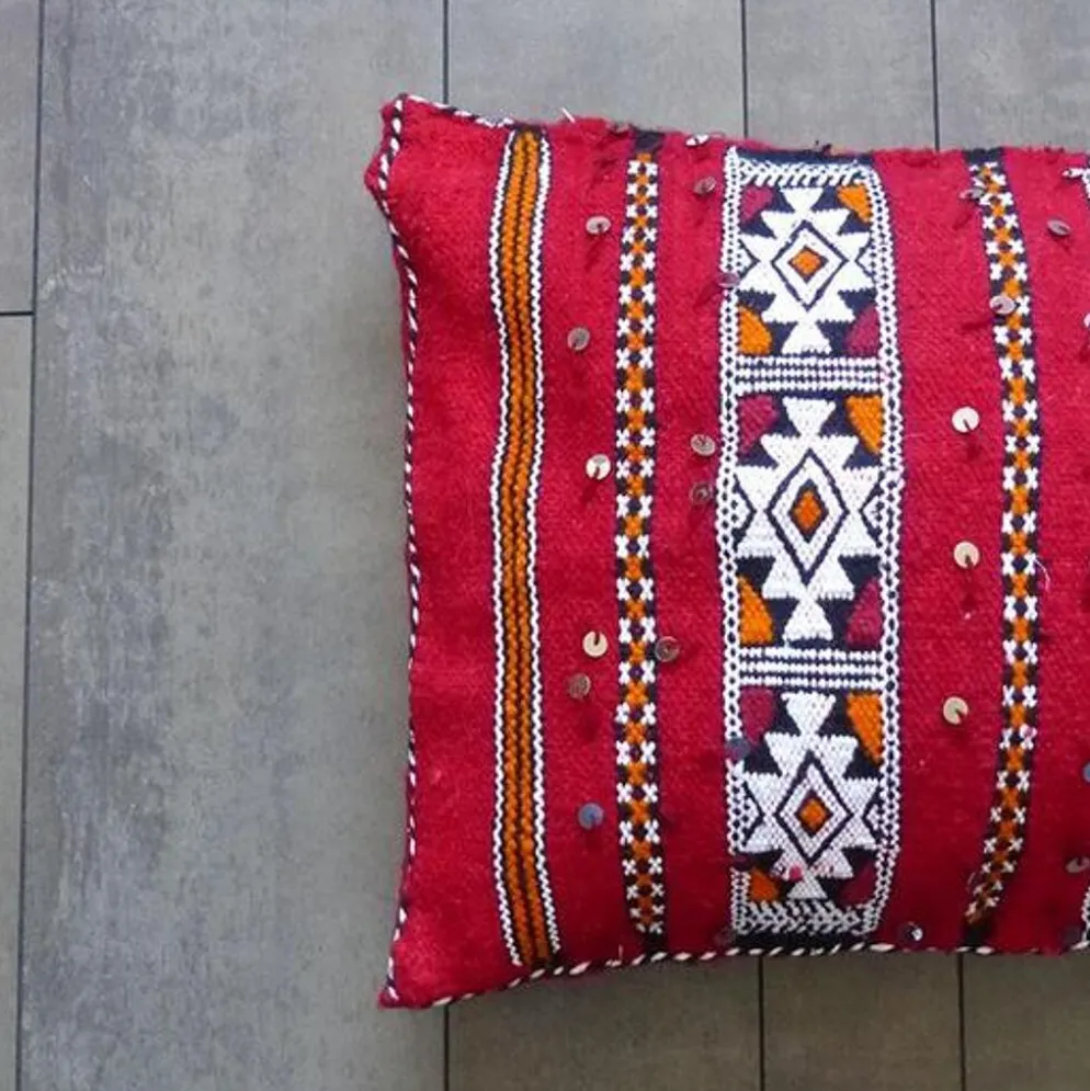 Coussin kilim marocain rouge